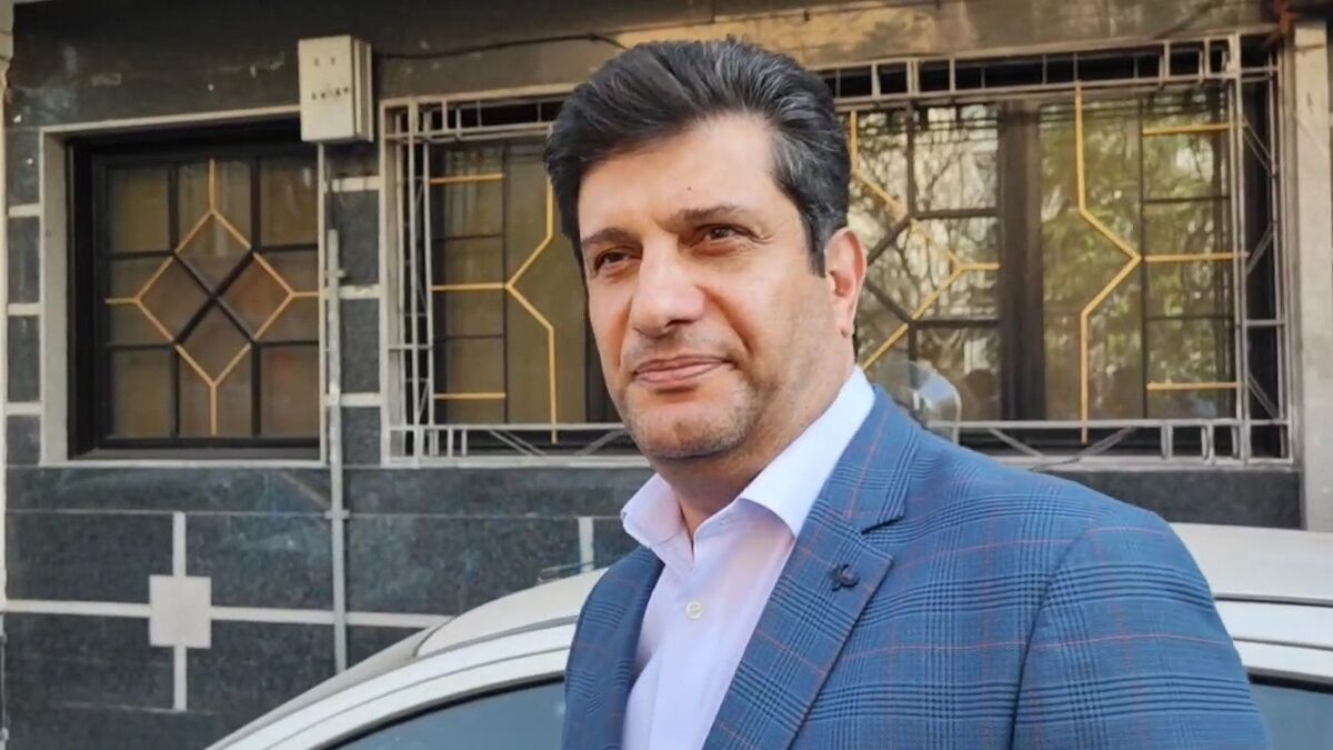 استقلال خواهان حق پخش شد/ وزیر کمک کند، باشگاهها در حال ورشکستگی هستند! استقلال خواهان حق پخش شد/ وزیر کمک کند، باشگاهها در حال ورشکستگی هستند!