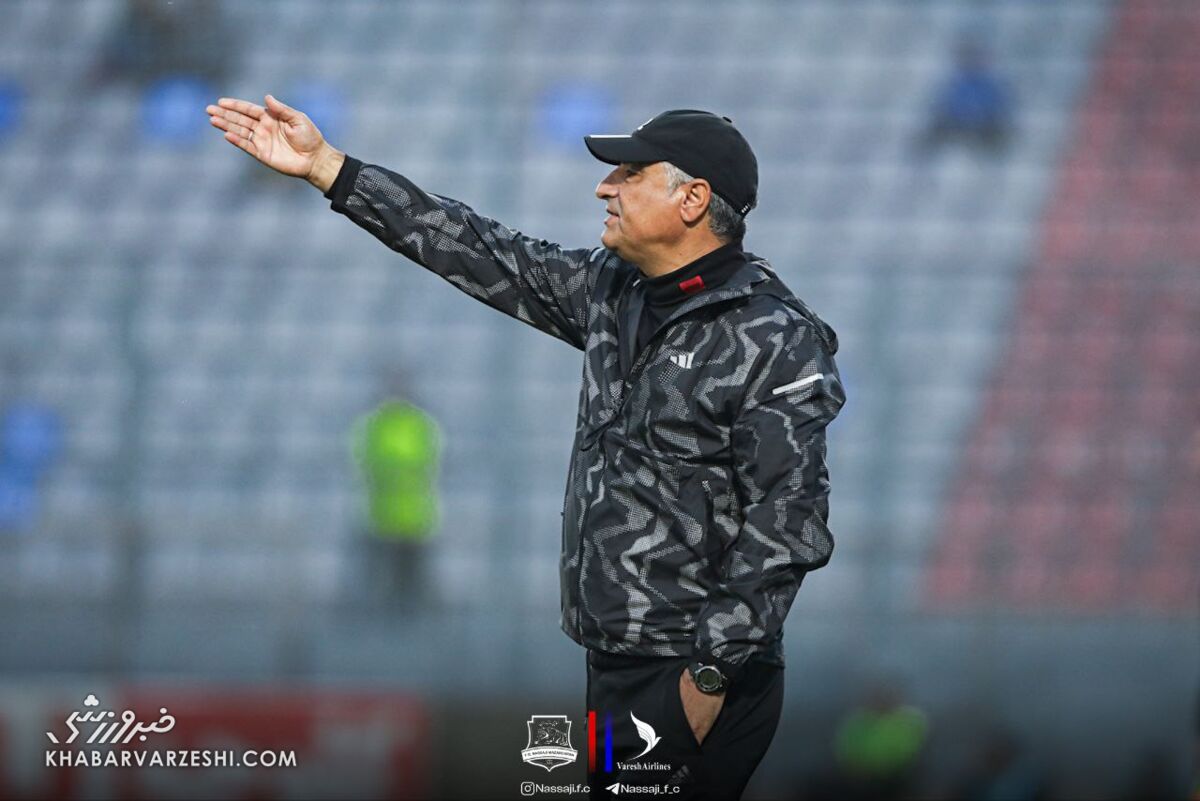 میدانیم که سختترین بازی فصل را داریم/ الهامی: تیمی که به استقلال سه گل میزند قطعا تیم خطرناکی است میدانیم که سختترین بازی فصل را داریم/ الهامی: تیمی که به استقلال سه گل میزند قطعا تیم خطرناکی است