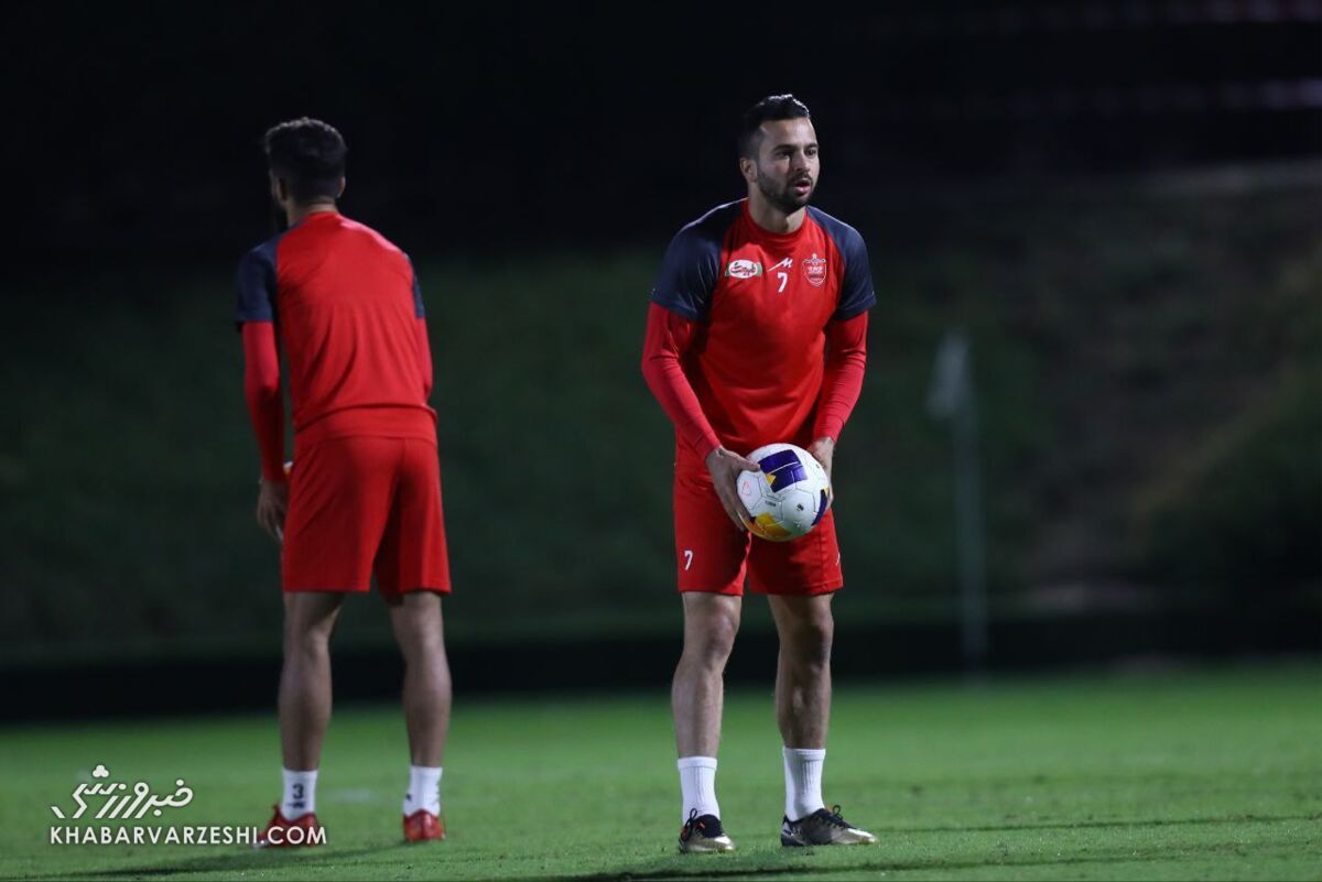 پرسپولیس در هوای سرد دوحه سرخ شد!/ بازگشت ستاره محبوب گاریدو +عکس