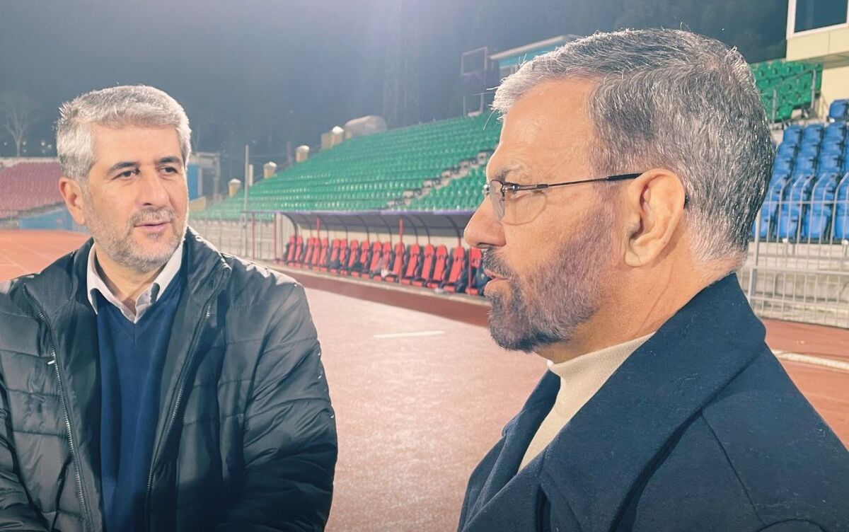 سفیر ایران در تاجیکستان به تمرین سپاهان رفت سفیر ایران در تاجیکستان به تمرین سپاهان رفت