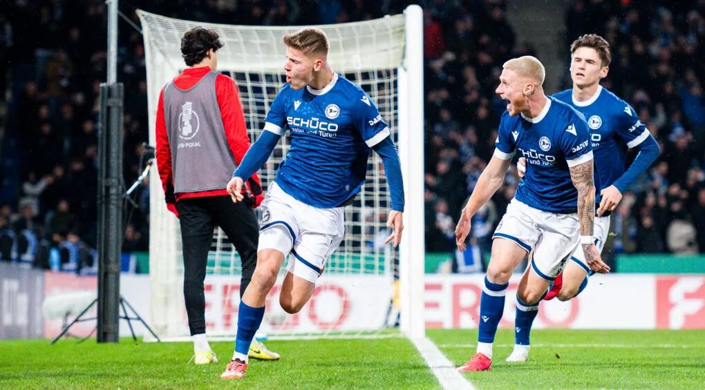 شگفتی تیم سابق علی دایی و کریم باقری در جام حذفی؛ صعود تیم دسته سومی به یک چهارم! شگفتی تیم سابق علی دایی و کریم باقری در جام حذفی؛ صعود تیم دسته سومی به یک چهارم!