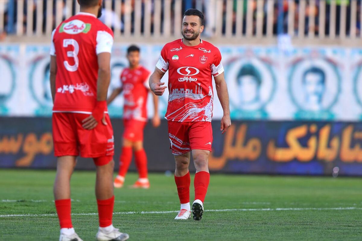 یک پرسپولیسی علیه کارتال، یک بندر مقابل پرسپولیس! یک پرسپولیسی علیه کارتال، یک بندر مقابل پرسپولیس!