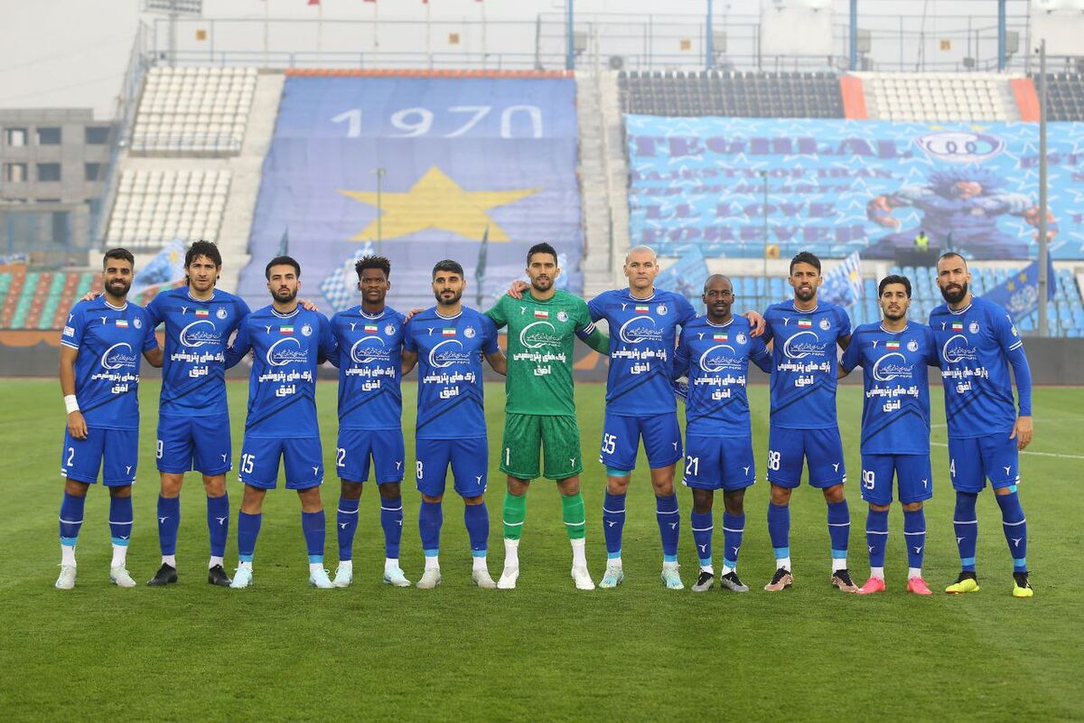 ترک عادت استقلال؛ آبی ها نیمه اول گل نزدند! ترک عادت استقلال؛ آبی ها نیمه اول گل نزدند!