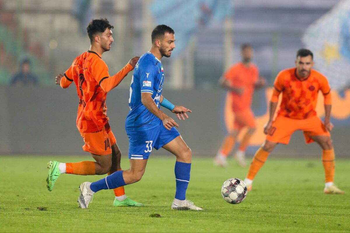 استقلال - مس