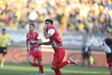 دلبری دختر پرسپولیسی از محمد خدابنده‌لو +عکس