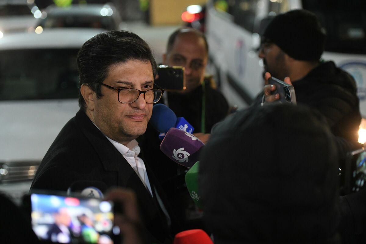 پاسخ منفی فرشید سمیعی به مدیران باشگاه استقلال! پاسخ منفی فرشید سمیعی به مدیران باشگاه استقلال!