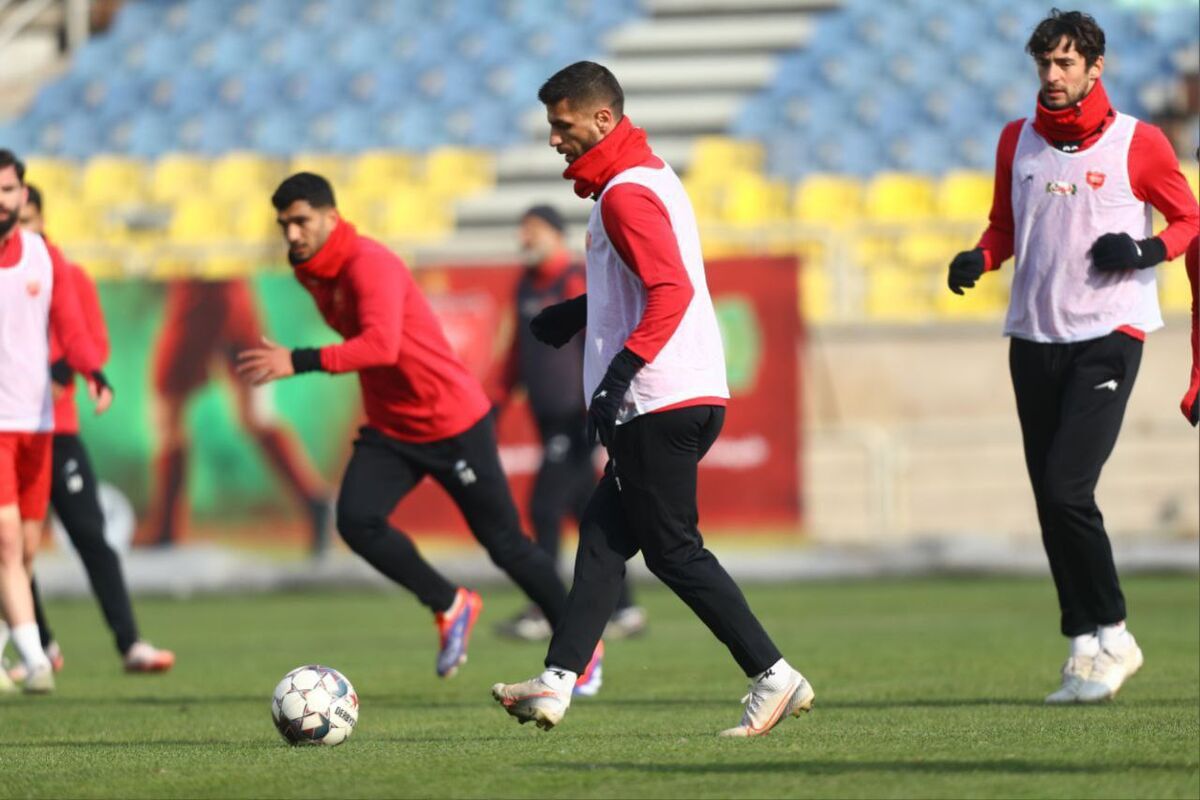یک مصدوم پرسپولیس برگشت؛ دست گاریدو برای بازی با مس بازتر شد یک مصدوم پرسپولیس برگشت؛ دست گاریدو برای بازی با مس بازتر شد