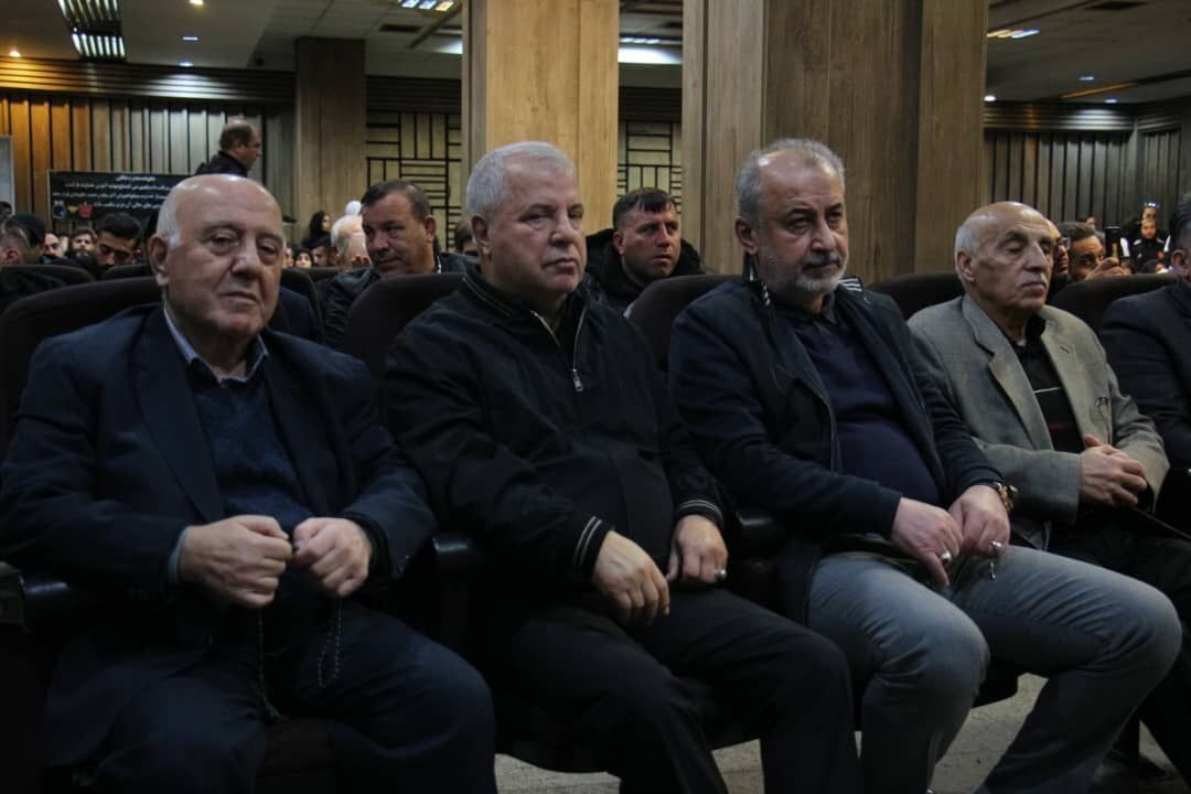 بزرگان پرسپولیس در مراسم ختم بانوی هوادار، درویش با پروین آمد