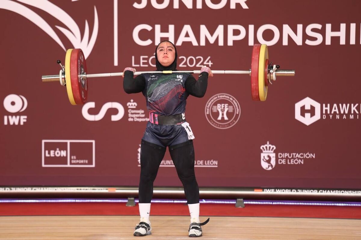 عنوان چهارمی دختر ایرانی در رقابت های وزنه برداری قهرمانی آسیا عنوان چهارمی دختر ایرانی در رقابت های وزنه برداری قهرمانی آسیا