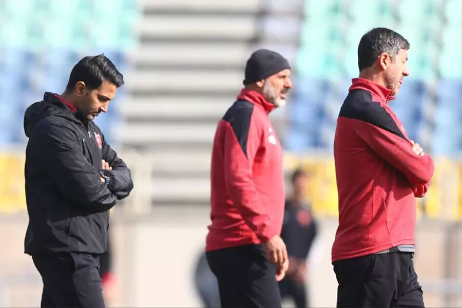 کریم باقری به بازیکنان چه گفت؟/ اولین حرف های سرمربی جدید پرسپولیس! کریم باقری به بازیکنان چه گفت؟/ اولین حرف های سرمربی جدید پرسپولیس!