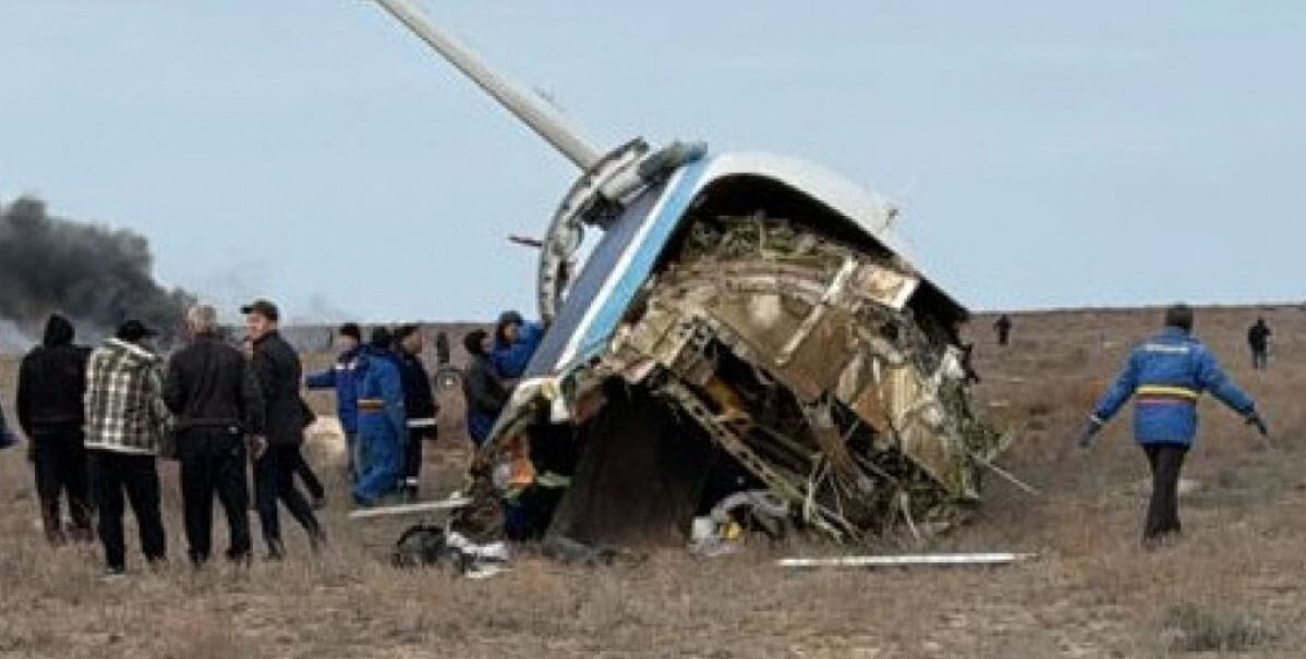 سقوط هواپیمای باکو - گروزنی به دلیل مه گرفتگی! / نجات معجزه آسای چند نفر از مسافران +فیلم سقوط هواپیمای باکو - گروزنی به دلیل مه گرفتگی! / نجات معجزه آسای چند نفر از مسافران +فیلم