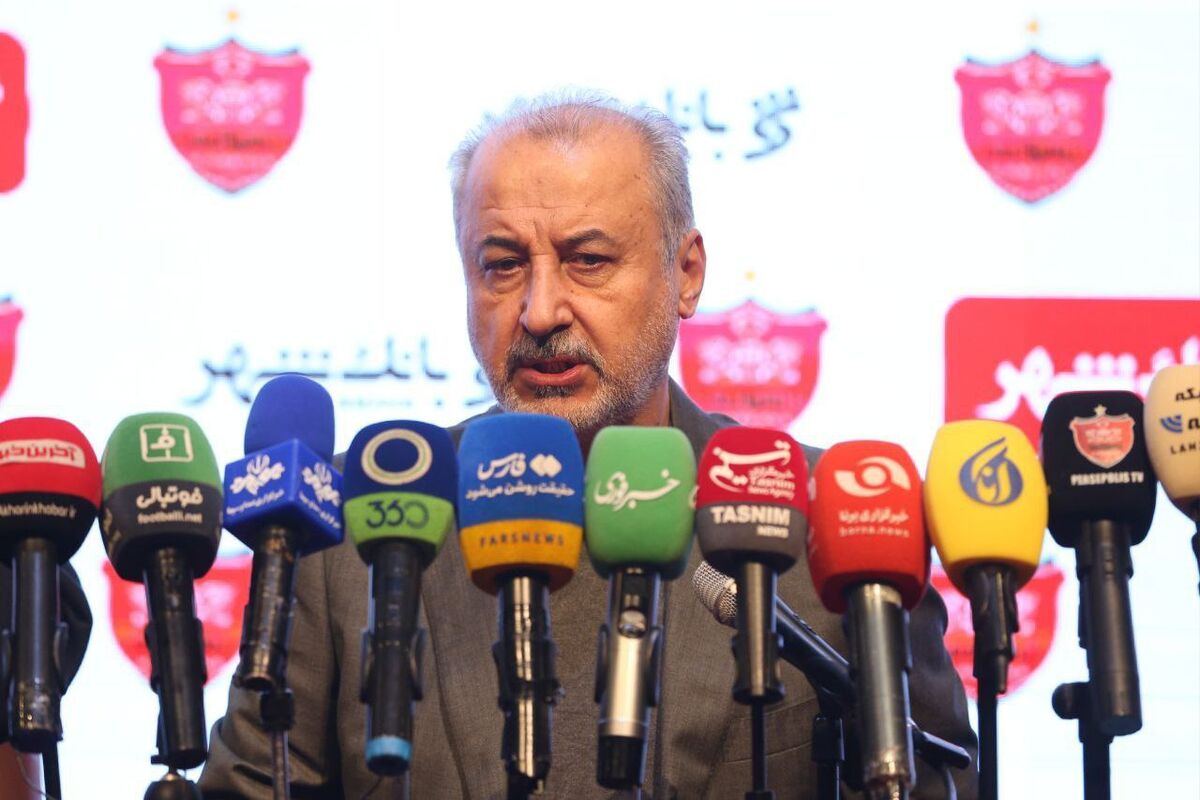 کدام مربی خارجی درخواست دستمزد ۵ میلیون دلاری از پرسپولیس داشت!؟ کدام مربی خارجی درخواست دستمزد ۵ میلیون دلاری از پرسپولیس داشت!؟