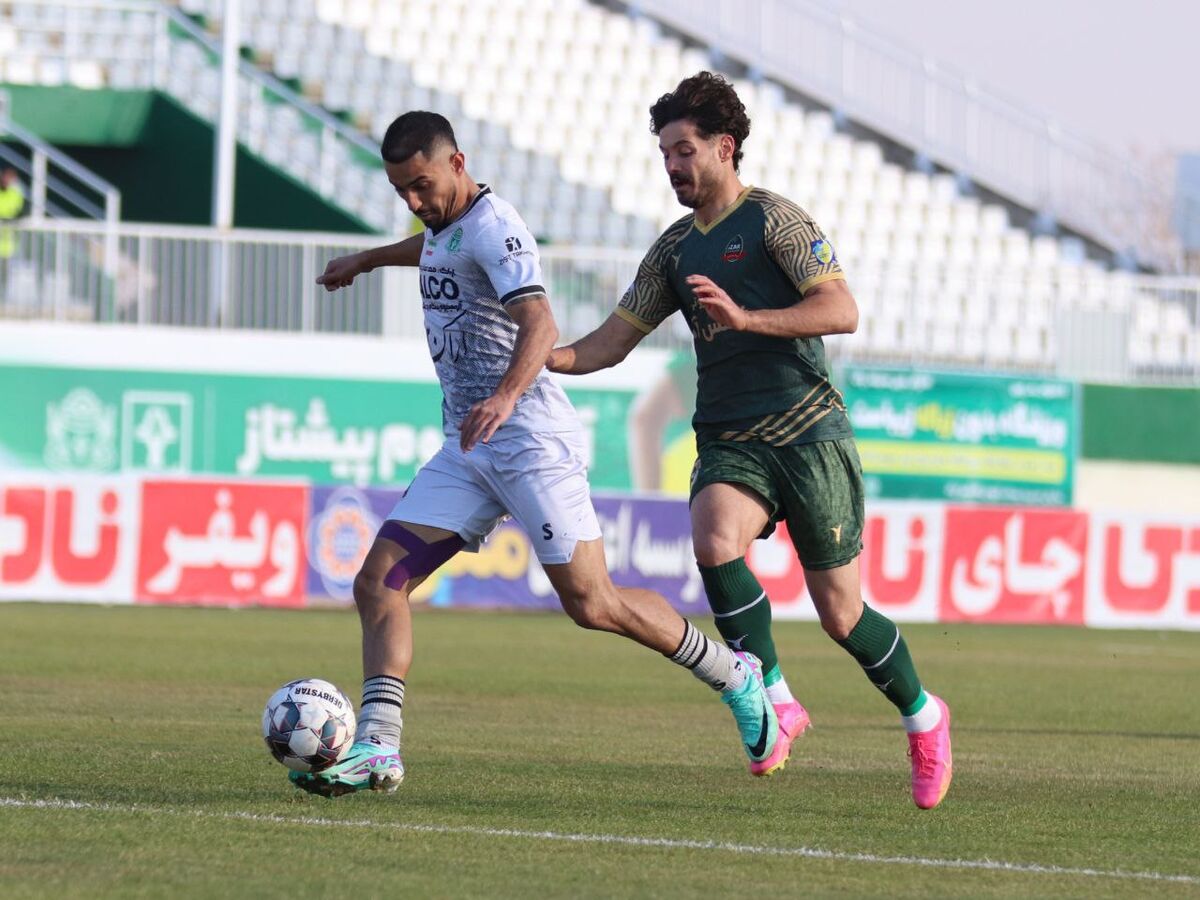 اتفاق عجیب در ورزشگاه میزبان سوپرجام/ تعمیر اسکوربرد وسط بازی! اتفاق عجیب در ورزشگاه میزبان سوپرجام/ تعمیر اسکوربرد وسط بازی!