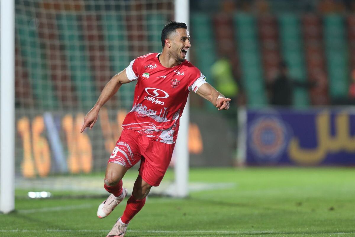 علی علیپور: دلم میخواهد از پرسپولیس به رئال مادرید بروم!/ نظر سرمربی تیم ملی محترم است حتی اگر دعوت نشوم علی علیپور: دلم میخواهد از پرسپولیس به رئال مادرید بروم!/ نظر سرمربی تیم ملی محترم است حتی اگر دعوت نشوم