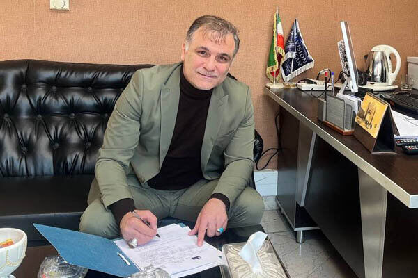 تاکید دوباره آقای رییس؛ پرداخت پول خارج از عرف، ممنوع! تاکید دوباره آقای رییس؛ پرداخت پول خارج از عرف، ممنوع!