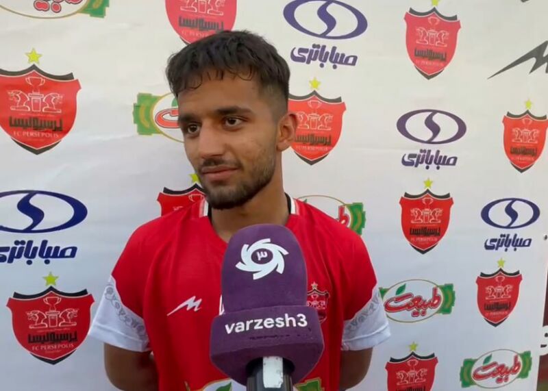 پسر سرمربی لیگ برتری، مجری تلویزیون را نقره داغ کرد/ سجاد تارتار: پرسپولیس را به تیم پدرم ترجیح می دهم! پسر سرمربی لیگ برتری، مجری تلویزیون را نقره داغ کرد/ سجاد تارتار: پرسپولیس را به تیم پدرم ترجیح می دهم!