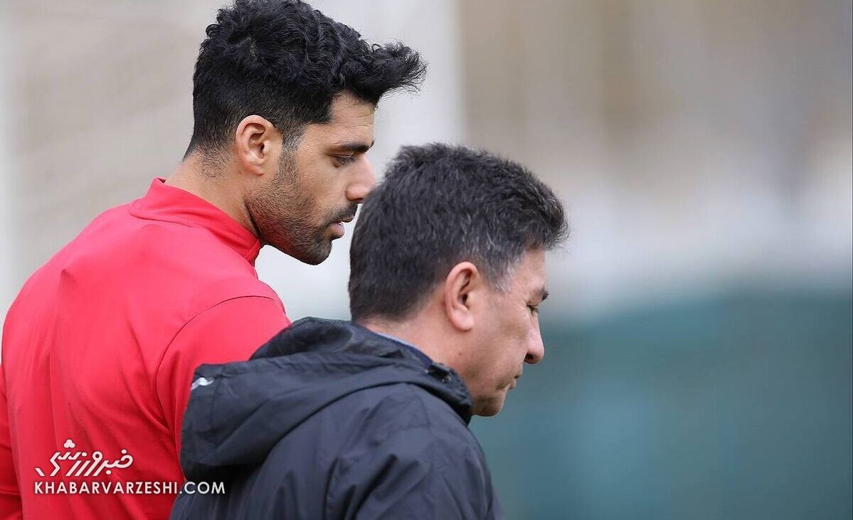 آقای قلعهنویی! به جای تنبیه بیرانوند به او هدیه میدهید؟/ خبر دارم طارمی هم دلخور است/ شبی که قطع برق آبروی ایران را برد کاپیتان تیم ملی حسابی خجالتمان داد