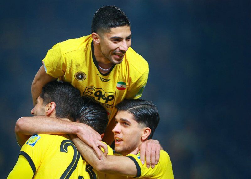 فوری: ستاره سپاهان در آستانه سوپرجام مصدوم شد فوری: ستاره سپاهان در آستانه سوپرجام مصدوم شد