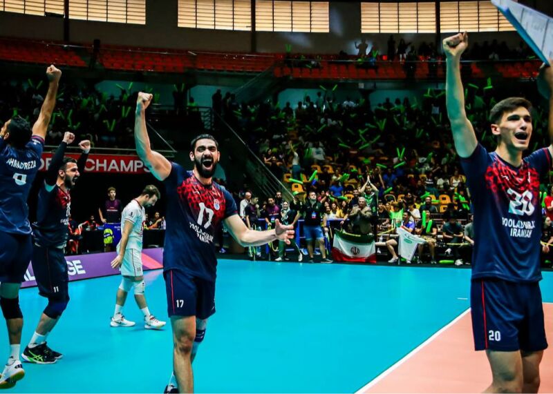 ماموریت دشوار آبیها؛ جنگ شگفتیساز بحرانزده با غولها!