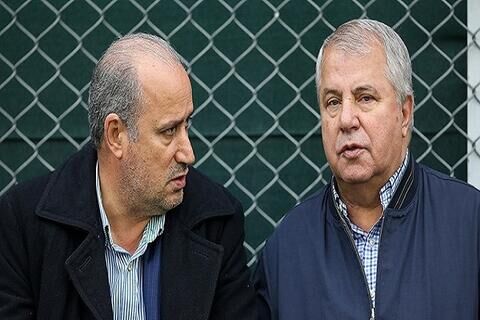 همه از ۲۰ دقیقه اول پرسپولیس میترسیدند، امروز میترسیم ۲۰ دقیقه اول گل بخوریم/ هروقت برای پرسپولیس سرمربی خارجی آوردید، خواهشاً کریم باقری را کمک مربی نگذارید!