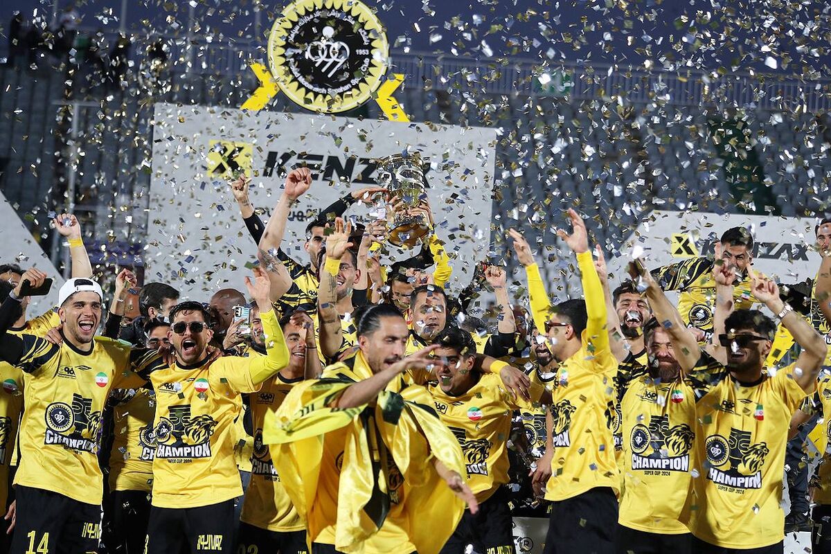 چادرملو- سپاهان؛ اولین جنگ بعد از قهرمانی سوپرجام! چادرملو- سپاهان؛ اولین جنگ بعد از قهرمانی سوپرجام!