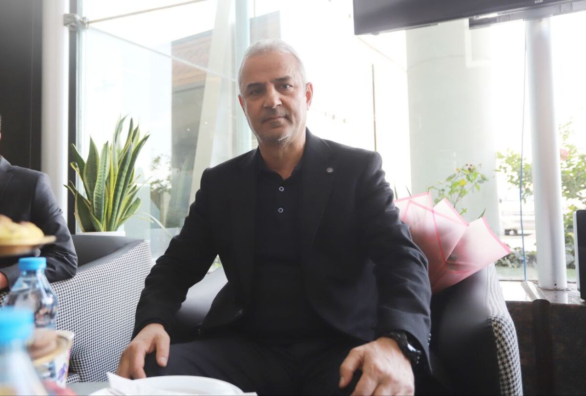 همه شرط و شروط سرمربی جدید پرسپولیس؛ از بلیت فرست کلاس تا درخواست جذب بازیکن/ کارتال کوتاه آمد یا درویش؟ همه شرط و شروط سرمربی جدید پرسپولیس؛ از بلیت فرست کلاس تا درخواست جذب بازیکن/ کارتال کوتاه آمد یا درویش؟