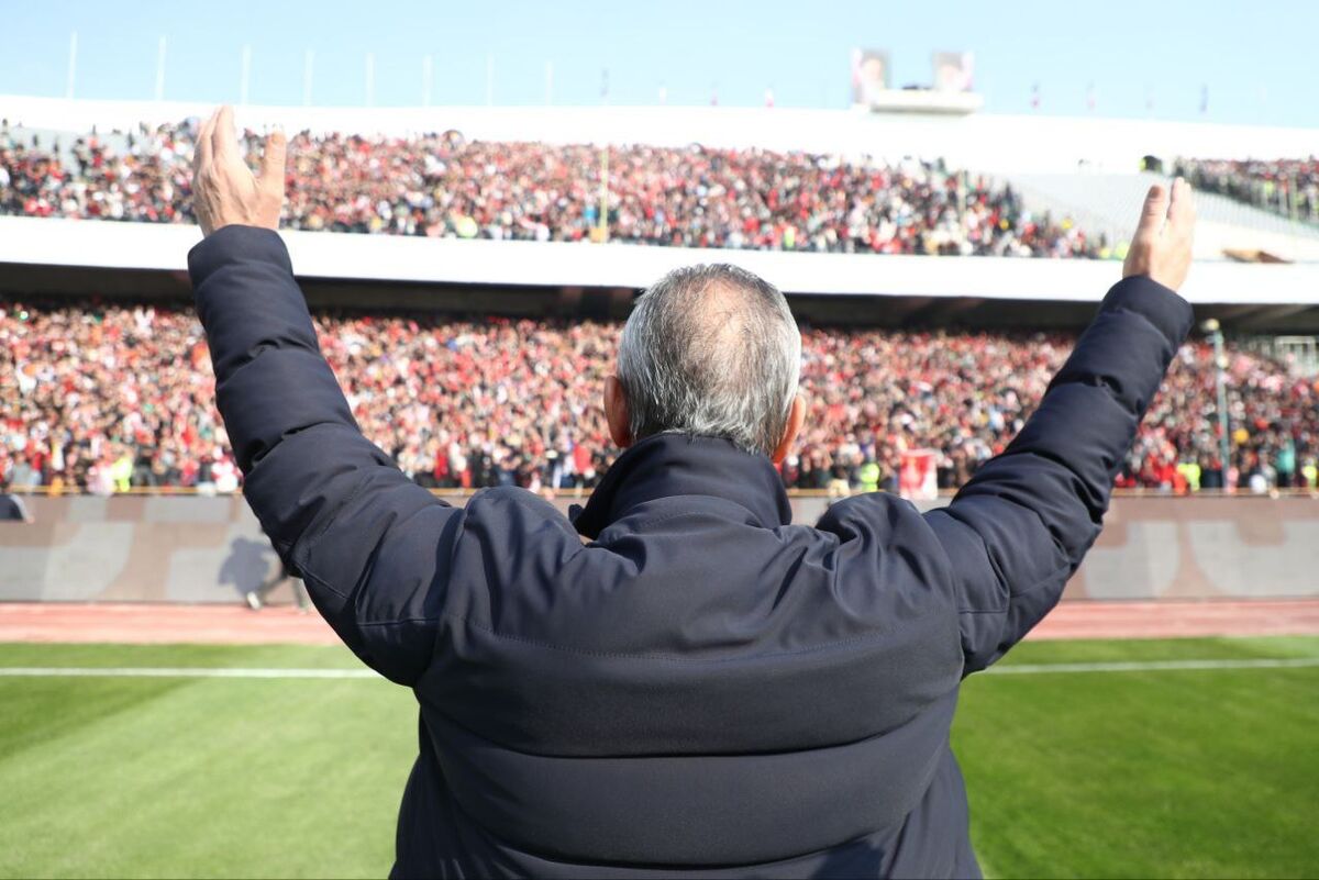 کارتال: پرسپولیس یک تیم هدفمند است/ از حضورم در این تیم خوشحالم کارتال: پرسپولیس یک تیم هدفمند است/ از حضورم در این تیم خوشحالم
