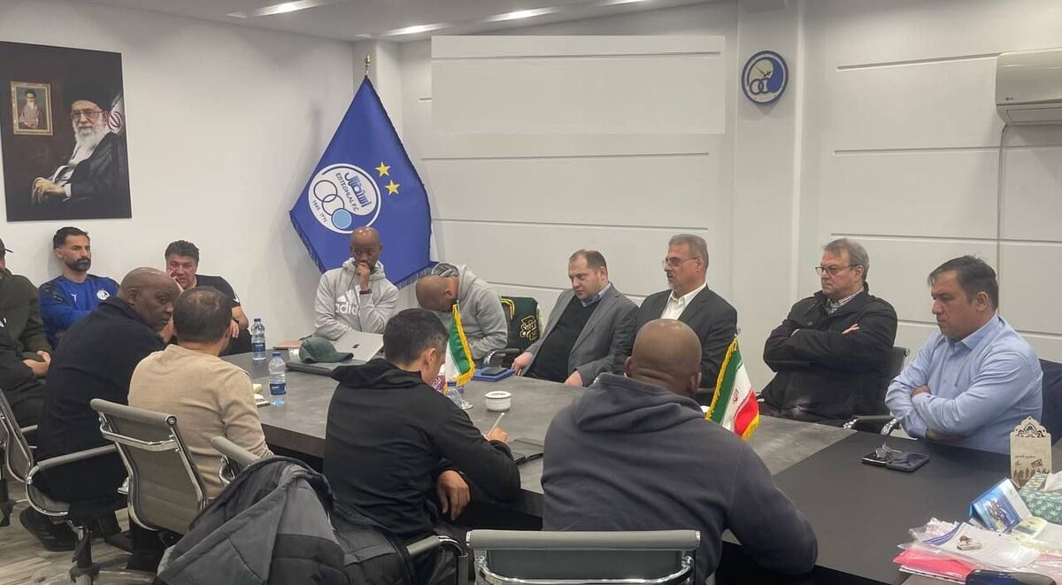 منتظر سقوط استقلال به دسته یک باشید! منتظر سقوط استقلال به دسته یک باشید!