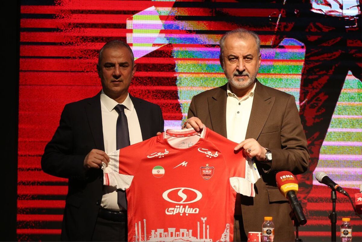 ساپینتو بلای کارتال را سر استقلال نیاورد/ جریمه این پرتغالی غیرقابل کنترل باید ۱۰ برابر پاداشش باشد، فریب سینه چاکی او را نخورید/ عجب دلالی داشت این سیدورف!