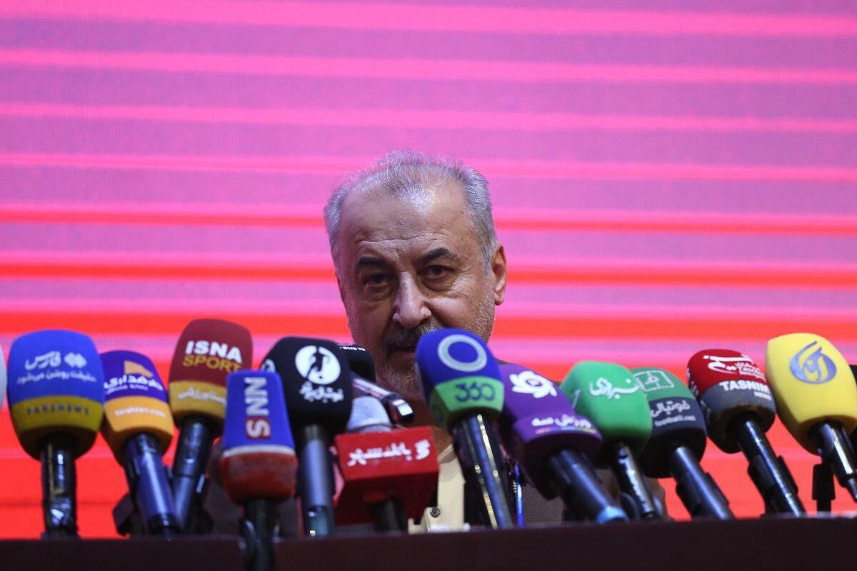 درویش: نمیخواستند پرسپولیس دوباره قهرمان شود/ مگر بازیکن در سوپرمارکت سر کوچه است که بروم او را جذب کنم؟ درویش: نمیخواستند پرسپولیس دوباره قهرمان شود/ مگر بازیکن در سوپرمارکت سر کوچه است که بروم او را جذب کنم؟