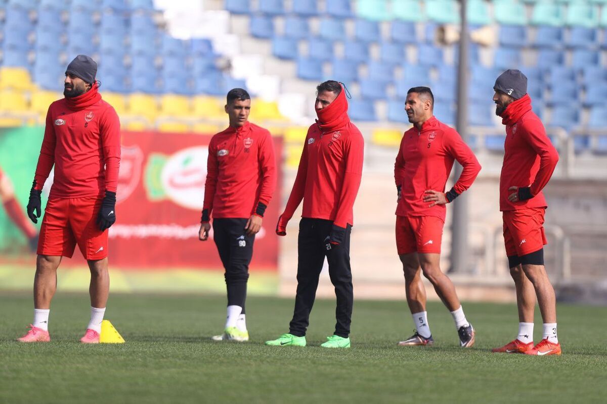 توافق سرخ ها با بازیکنان مدنظر/ پرسپولیس در انتظار تایید سهمیه خارجی توافق سرخ ها با بازیکنان مدنظر/ پرسپولیس در انتظار تایید سهمیه خارجی