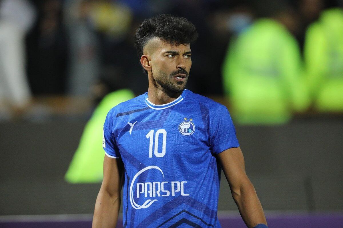 یاغی استقلال در تمرین حاضر شد؛ ۵۰ درصد حرف عالمی درست از آب درآمد! یاغی استقلال در تمرین حاضر شد؛ ۵۰ درصد حرف عالمی درست از آب درآمد!