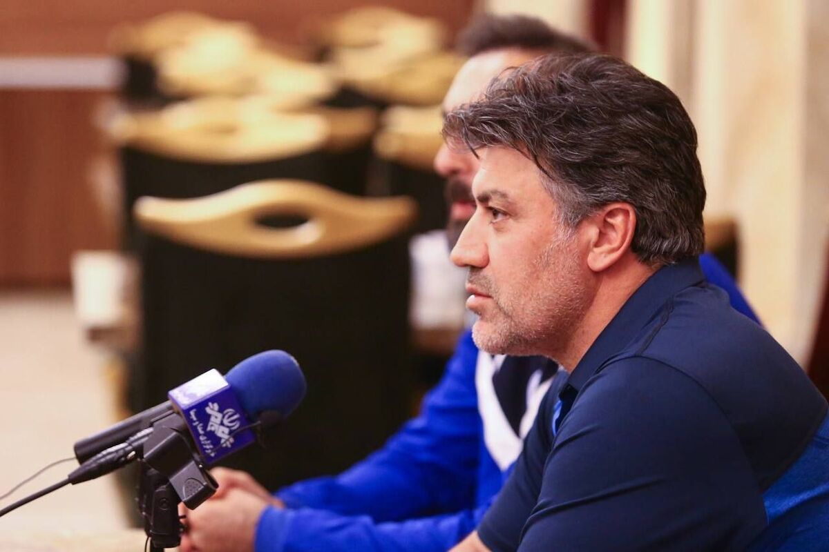 آقا سهراب فردا بعد بازی صحبت می کنند، امشب کسالت داشتند!/ نوازی: خدا را شکر شرایط ما خوب است و مشکلی نداریم! آقا سهراب فردا بعد بازی صحبت می کنند، امشب کسالت داشتند!/ نوازی: خدا را شکر شرایط ما خوب است و مشکلی نداریم!