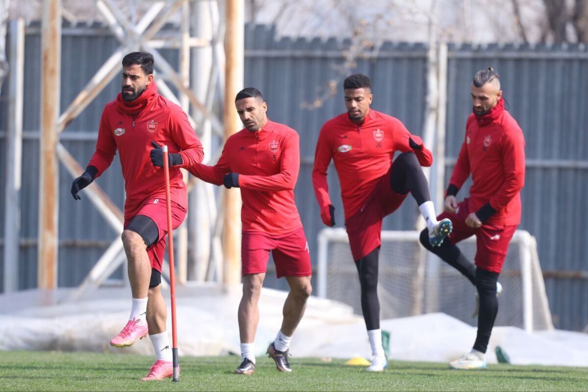 پرسپولیس کارهای تاکتیکی را برای سپاهان تمرین کرد پرسپولیس کارهای تاکتیکی را برای سپاهان تمرین کرد