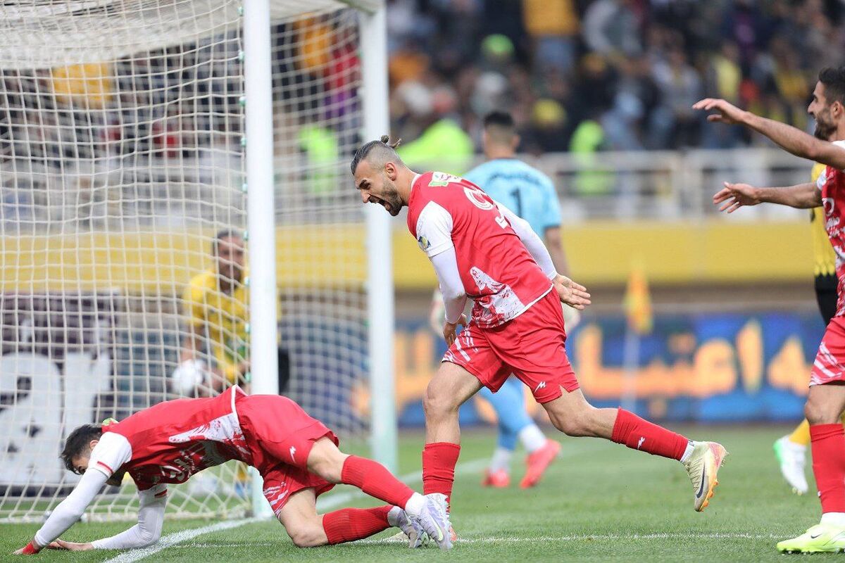 سپاهان ۳-۲ پرسپولیس؛ گزارش زنده / کامبک در کامبک!