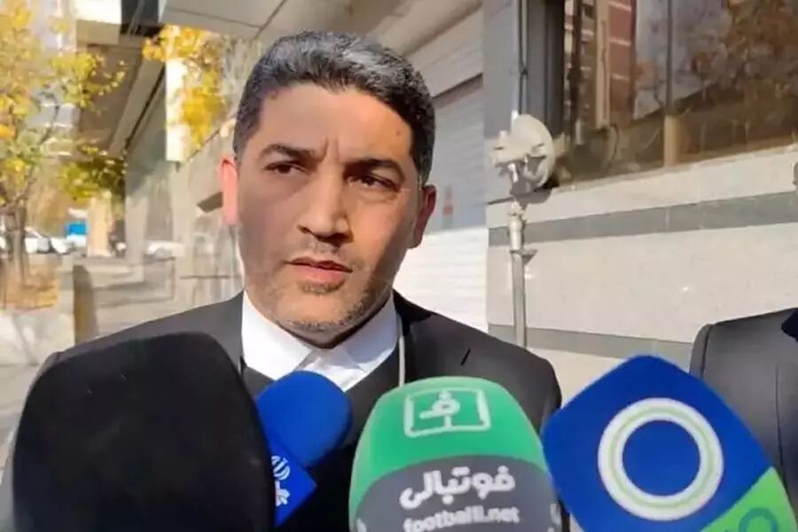 معاون حقوقی پرسپولیس: کاپیتان ما از کل باشگاه سپاهان بیشتر جام گرفته؛ حرکت عالیشاه نباید با زکیپور مقایسه شود معاون حقوقی پرسپولیس: کاپیتان ما از کل باشگاه سپاهان بیشتر جام گرفته؛ حرکت عالیشاه نباید با زکیپور مقایسه شود