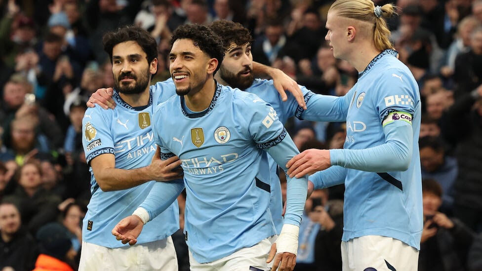 پیروزی آرسنال و اورتون در شب رونمایی از فرعون جدید مصری پیروزی آرسنال و اورتون در شب رونمایی از فرعون جدید مصری