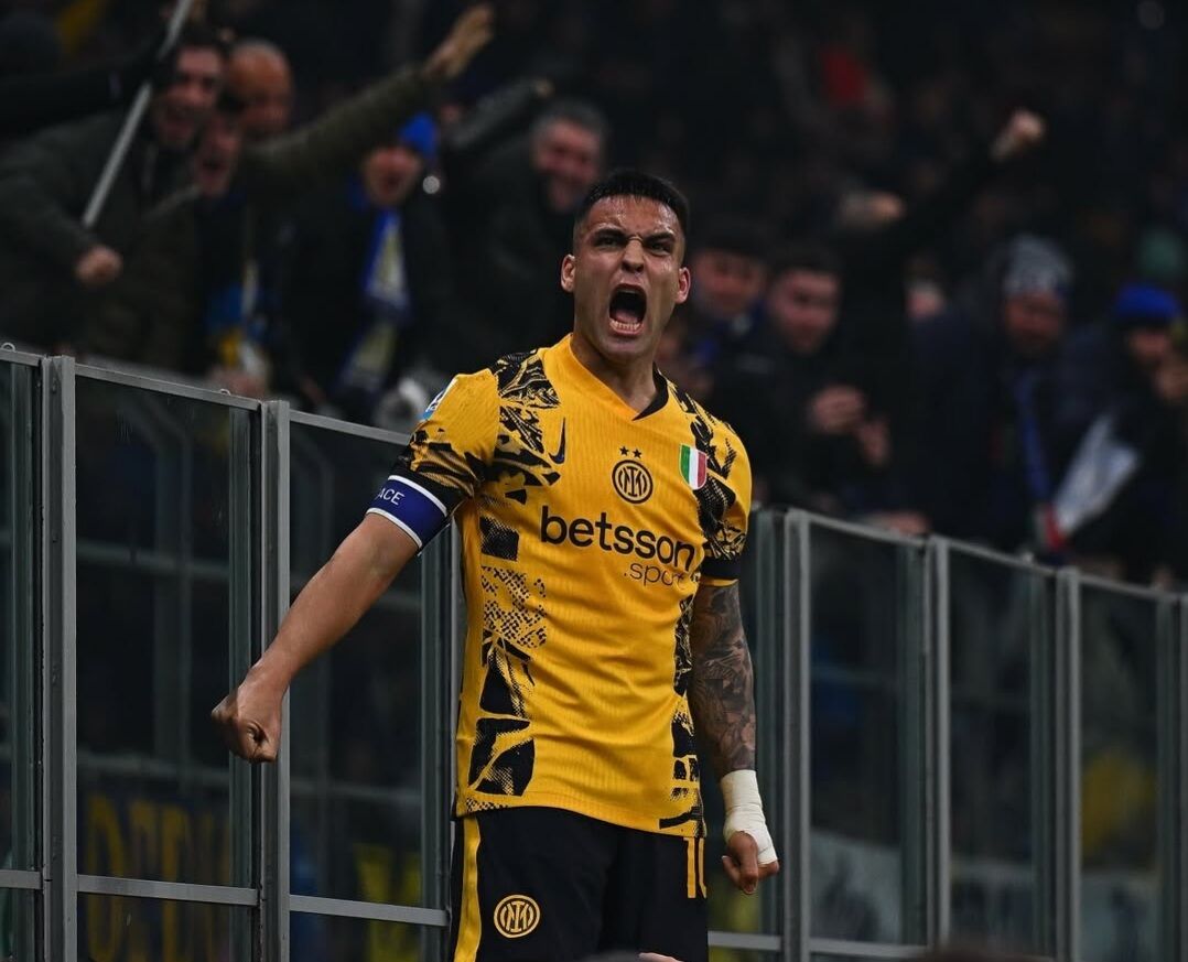 صعود موقت اینتر به صدر با تک گل لائوتارو؛ طلسم گلزنی طارمی ادامه دارد صعود موقت اینتر به صدر با تک گل لائوتارو؛ طلسم گلزنی طارمی ادامه دارد