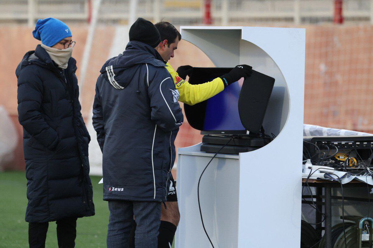 فوری؛ استفاده از VAR در هفته های پایانی لیگ آزادگان فوری؛ استفاده از VAR در هفته های پایانی لیگ آزادگان