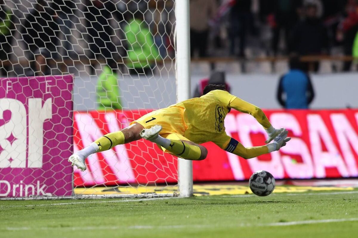 طلسم کاپیتان استقلال نشکست که نشکست! طلسم کاپیتان استقلال نشکست که نشکست!