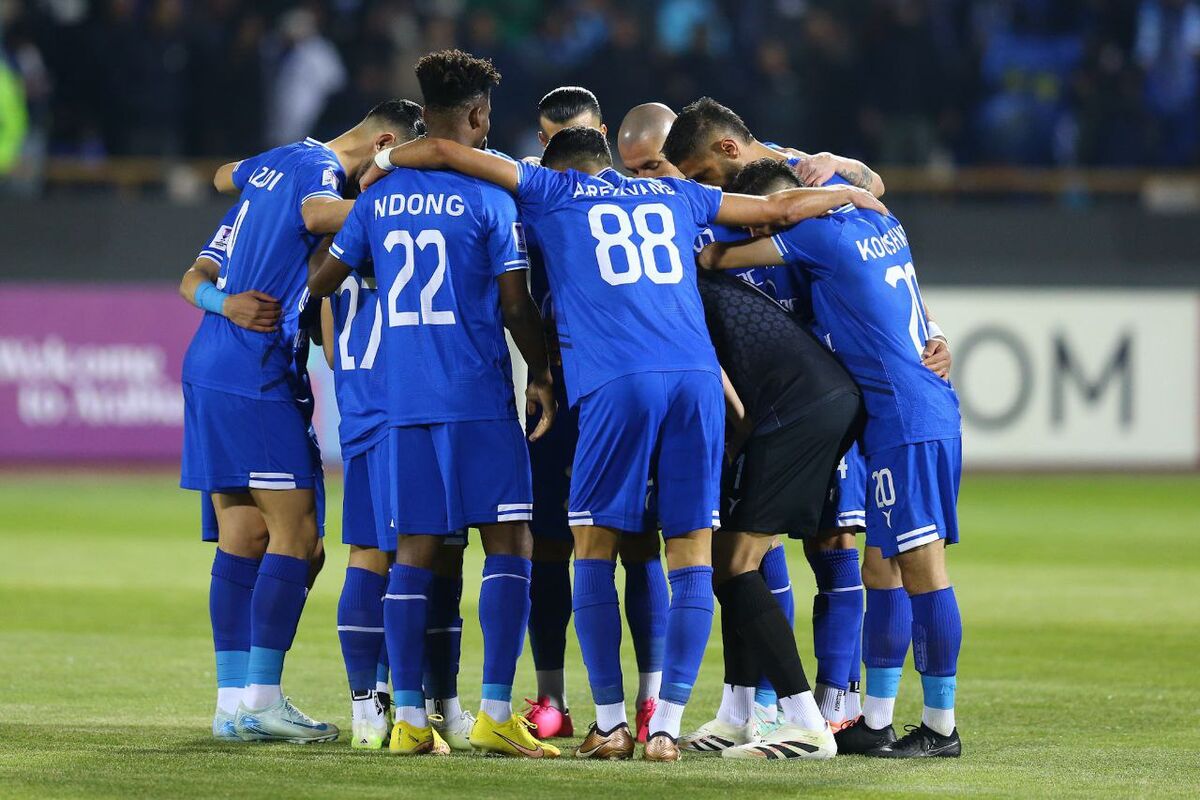 شوک به استقلال در آستانه بازی با النصر؛ ستاره آبی ها تمرین را نیمه کاره رها کرد! شوک به استقلال در آستانه بازی با النصر؛ ستاره آبی ها تمرین را نیمه کاره رها کرد!