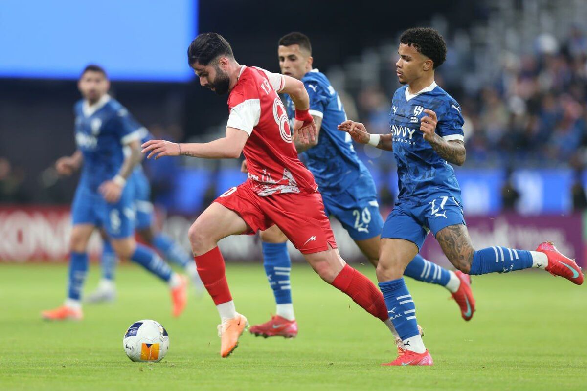 آمار عجیب ستاره پرسپولیس با یک گل و صفر پاس گل! آمار عجیب ستاره پرسپولیس با یک گل و صفر پاس گل!