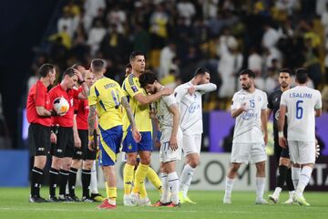 واکنش رونالدو به شکست استقلال: یک چهارم نهایی، ما آمدیم!