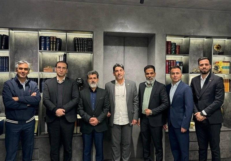 جلسه مشترک حقوقی استقلال، پرسپولیس و تراکتور برگزار شد جلسه مشترک حقوقی استقلال، پرسپولیس و تراکتور برگزار شد