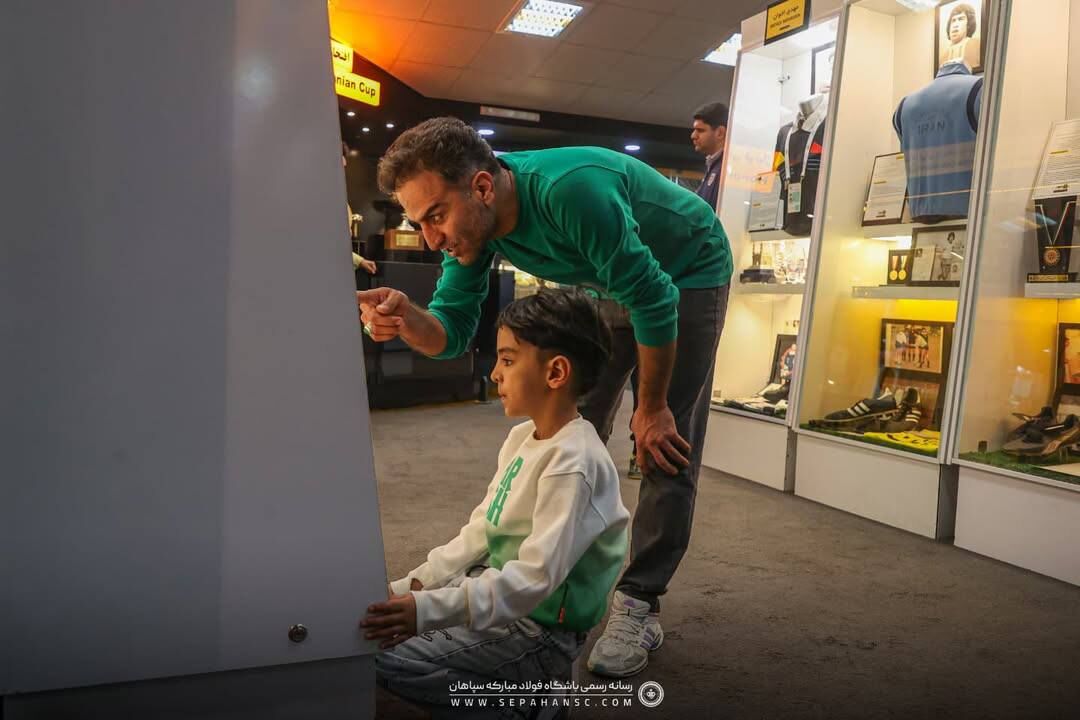 بازدید گردشگران نوروزی از موزه سپاهان