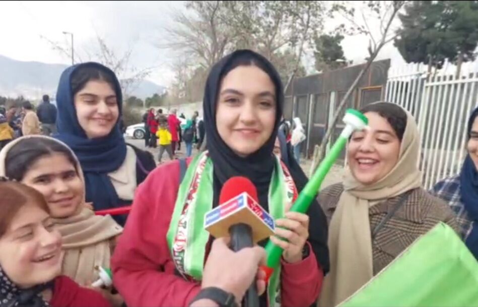 بانوی هوادار تیم ملی در گفتوگو با خبرورزشی: با سه گل ازبکستان را میبریم بانوی هوادار تیم ملی در گفتوگو با خبرورزشی: با سه گل ازبکستان را میبریم