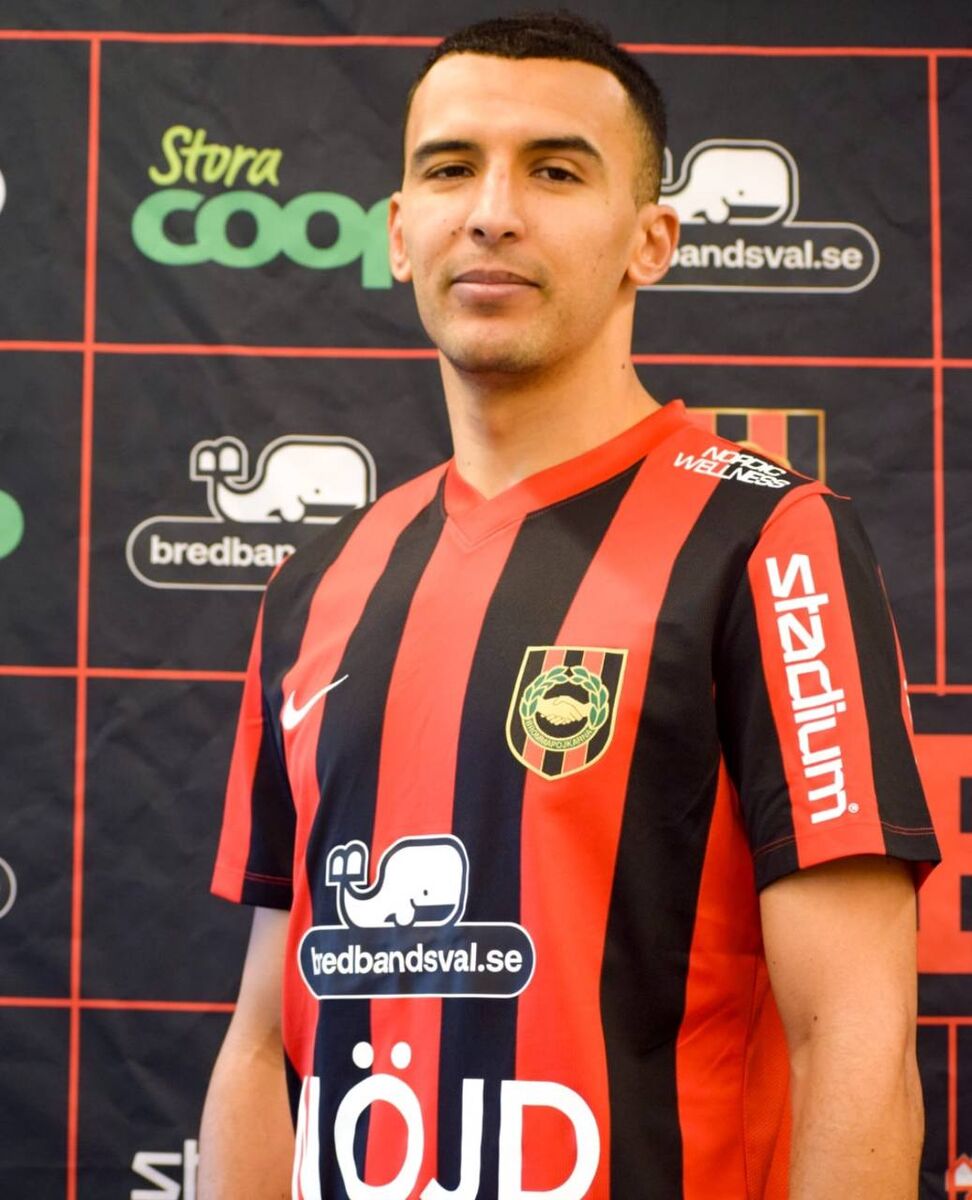 مهاجم سابق پرسپولیس تیم پیدا کرد!