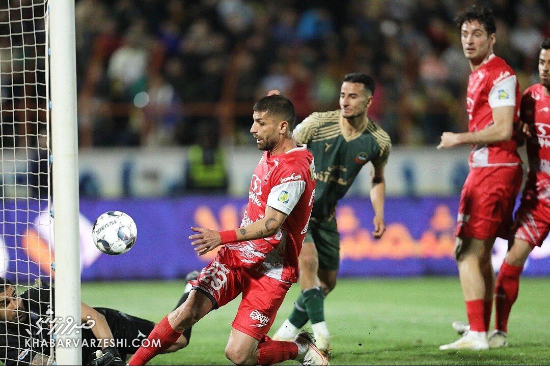 گل دوم پرسپولیس توسط میلاد سرلک به شمس آذر +فیلم گل دوم پرسپولیس توسط میلاد سرلک به شمس آذر +فیلم