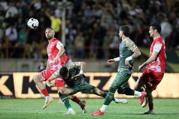 پرسپولیس با ۵ تغییر به مصاف شمس آذر می‌رود +عکس