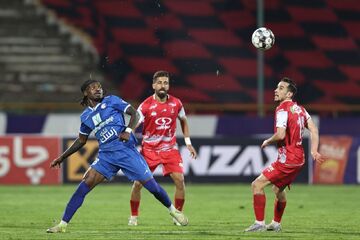 دیس‌بک باشگاه استقلال خوزستان به پرسپولیس با کری سنگین +عکس